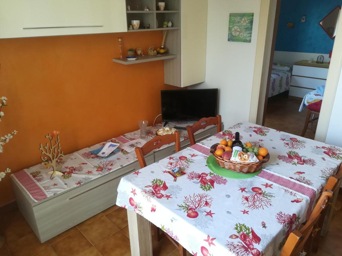 Casa Vacanze Claude Casalabate Esterno foto